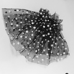 MANSETA DECOR POZE NEAGRA FULGI DE NEA CU SCLIPICI