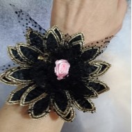 BRATARA NUNTA FLOARE NEAGRA DANTELA, TIUL SI  TRANDAFIR ROZ