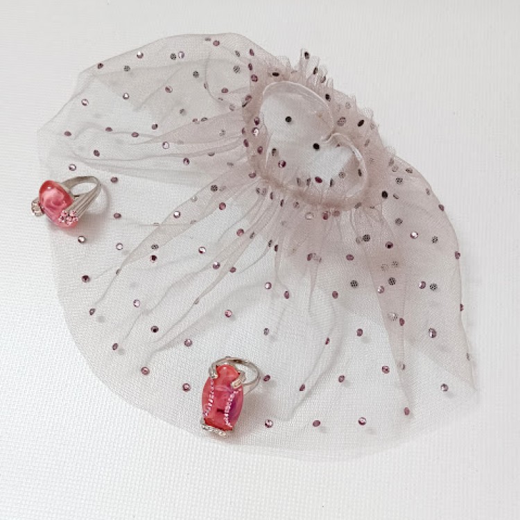 MANSETA DECOR POZE BEJ CU STRASURI ROZ